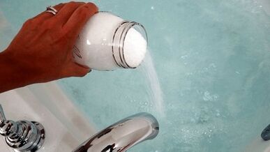 Bath with soda for a member of a member